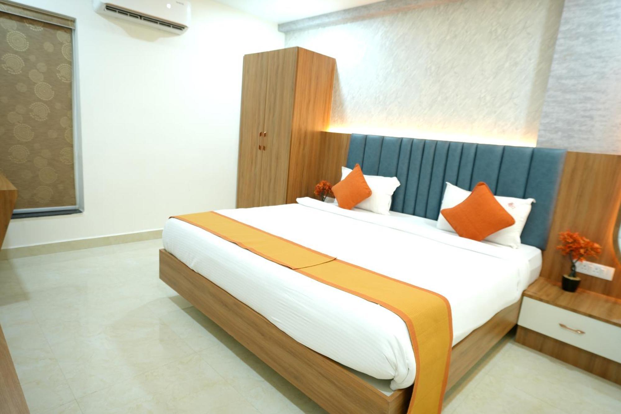 Viola Suites Hyderabad Exterior photo